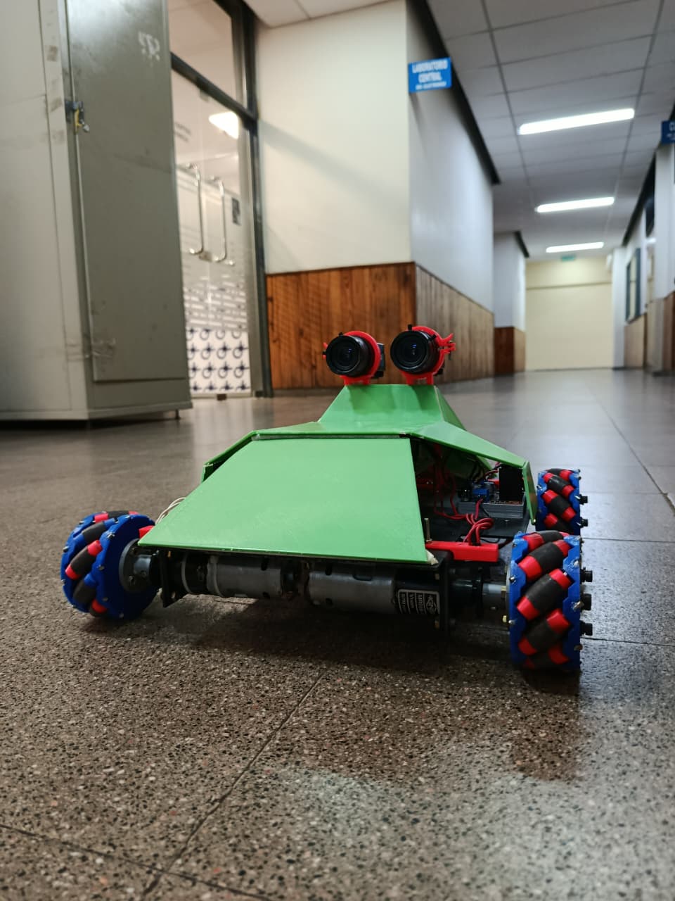 Terreneitor - Robot Móvil Omnidireccional